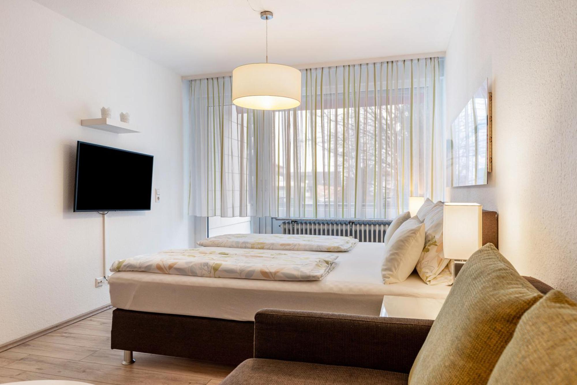 Ferienwohnung Am Weiher Meersburg Ngoại thất bức ảnh
